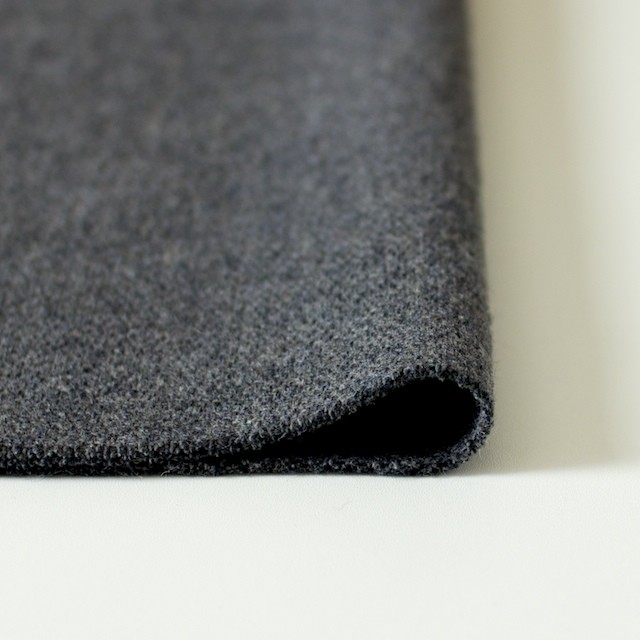 ウール×無地(グレー)×二重織 - fab-fabric sewing studio | 布地のオンライン通販とソーイングスクール