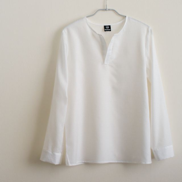 FAB #063 白いボーダージャガードのプルオーバーシャツ(シンプルに風合いを楽しむ白いシャツ)のサムネイル