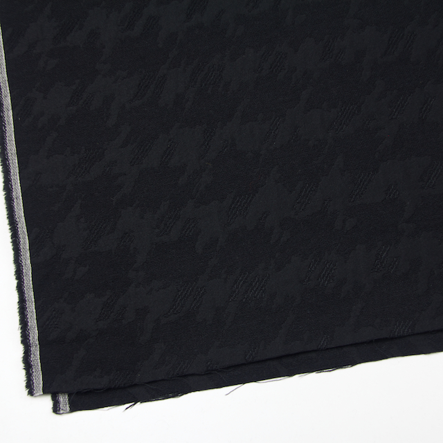 ウール×幾何学模様(ブラック)×風通織ジャガード
