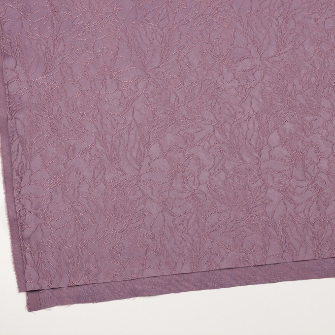 レーヨン＆ポリエステル×フラワー(モーブ)×サテンジャガード_全3色 | fab-fabric sewing studio | 布地の
