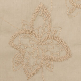 コットン×フラワー(サンドベージュ)×ローン刺繍のサムネイル