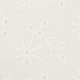 【アウトレット】コットン×フラワー(オフホワイト)×ボイル刺繍のサムネイル