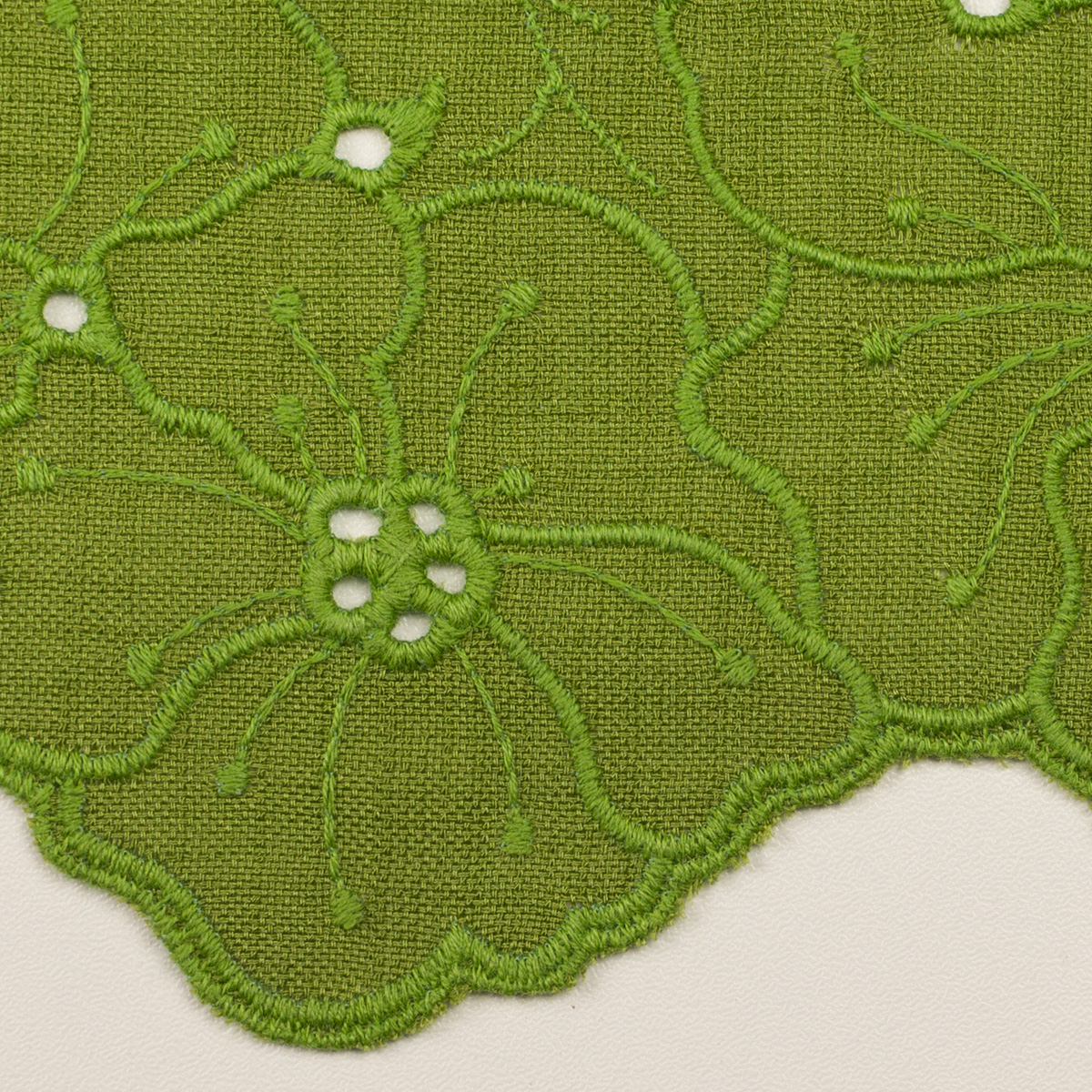 【アウトレット】ポリエステル×フラワー(フレッシュグリーン)×ボイル刺繍のサムネイル