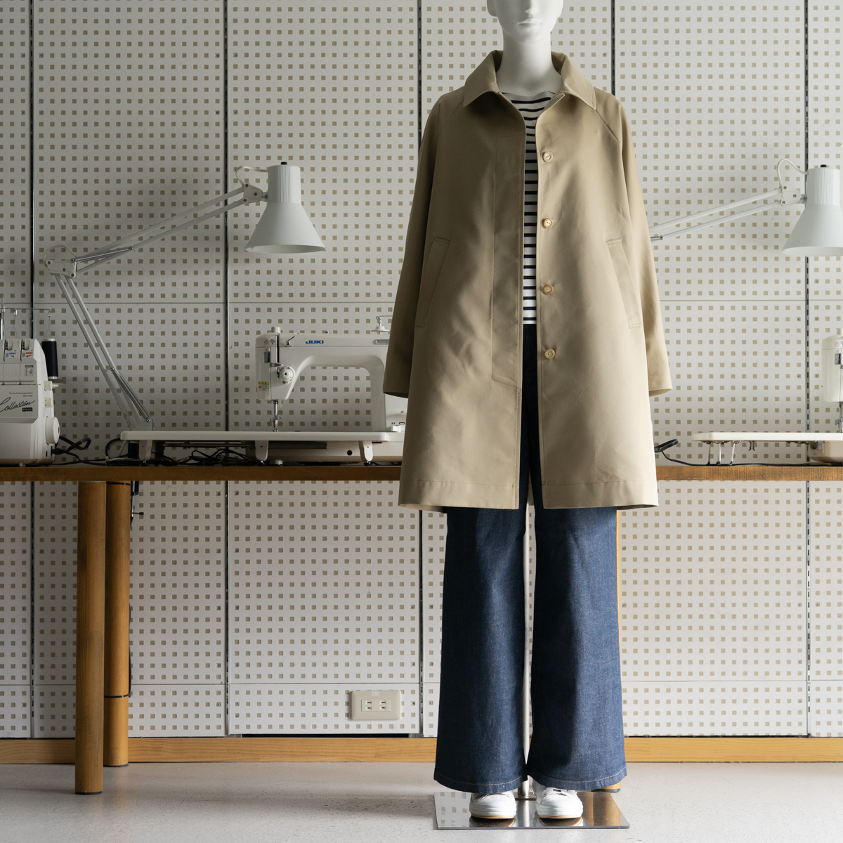 FAB #288 略比翼あき、箱ポケットのコート(「大切に着たいコートを作る」(香田あおい著・文化出版局)より)のサムネイル