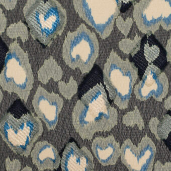 【アウトレット】ポリエステル×幾何学模様(ネイビー＆フロスティブルー)×シフォンジョーゼット・カットドビーのサムネイル