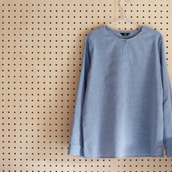 FAB #088 ふんわりコットンシャンブレーのプルオーバーシャツ