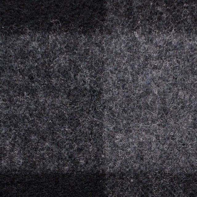 ウール&ポリエステル混×ブロックチェック(グレー&ブラック)×起毛ツイード イメージ1