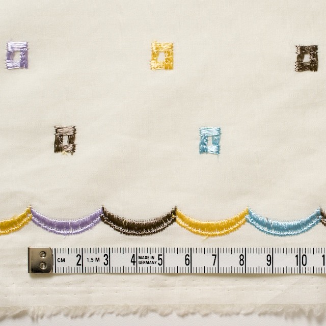 コットン&シルク×幾何学模様(アイボリー)×ブロード刺繍_全3色 イメージ4