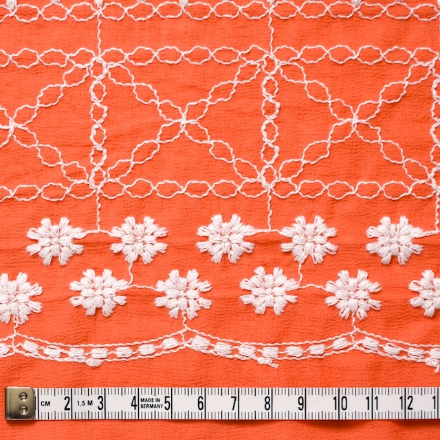 コットン×フラワー(オレンジ)×ヨウリュウ刺繍 イメージ4