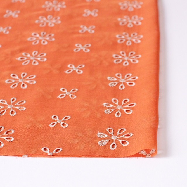 ポリエステル×フラワー(オレンジ)×ボイル刺繍(着分)_全3色 イメージ3