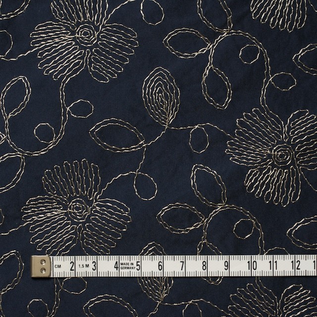ポリエステル×フラワー(ダークネイビー)×タフタ刺繍 イメージ4