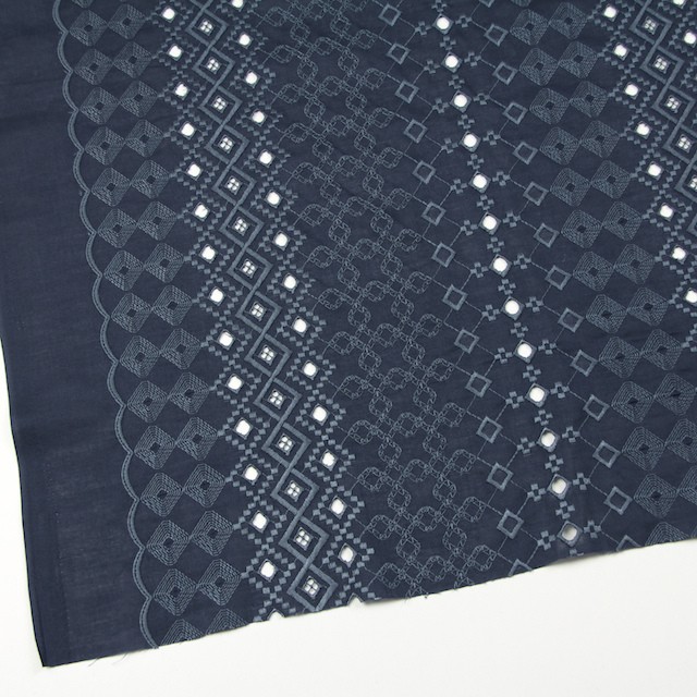 コットン×幾何学模様(ネイビー)×ローン刺繍_全3色 イメージ2