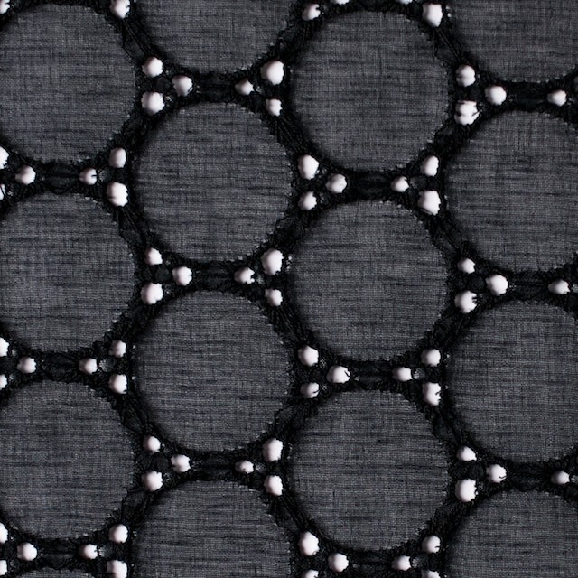 シルク×輪模様(ブラック)×ジョーゼット刺繍 イメージ1