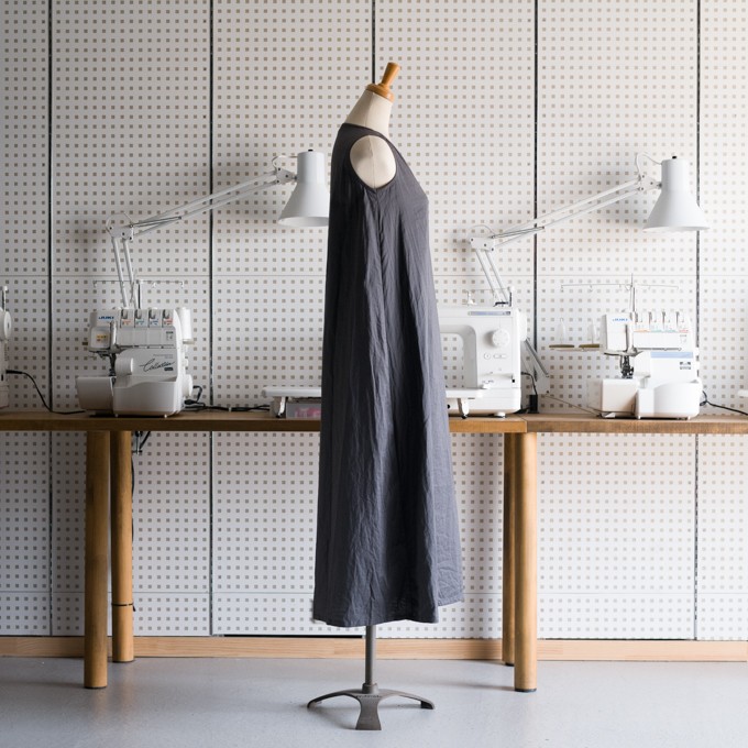 Fab 109 Wローンのロングワンピース Quoi Quoi 著 ストンとワンピース より Fab Fabric Sewing Studio 布地のオンライン通販とソーイングスクール