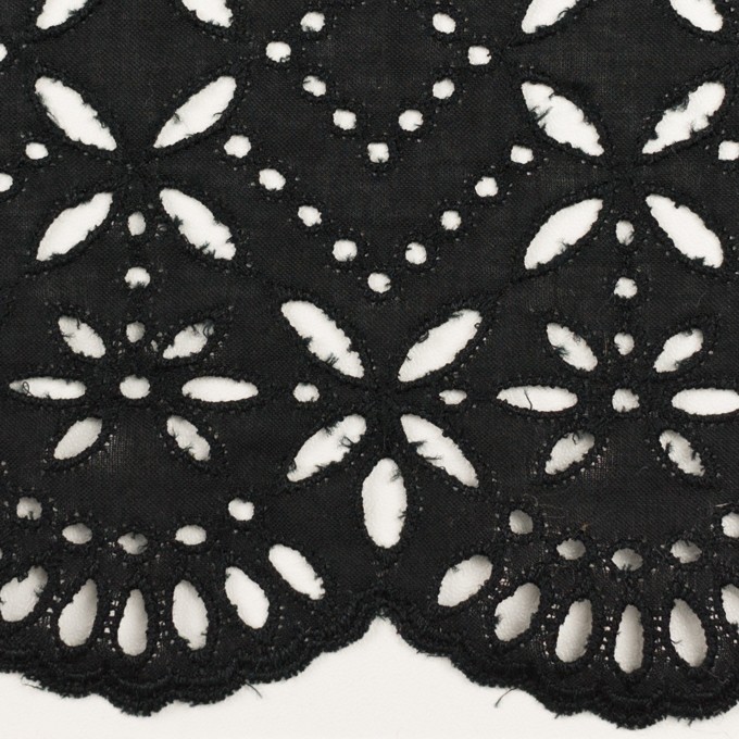 コットン×ボーダー(ブラック)×ローン刺繍No2_全4色 イメージ1