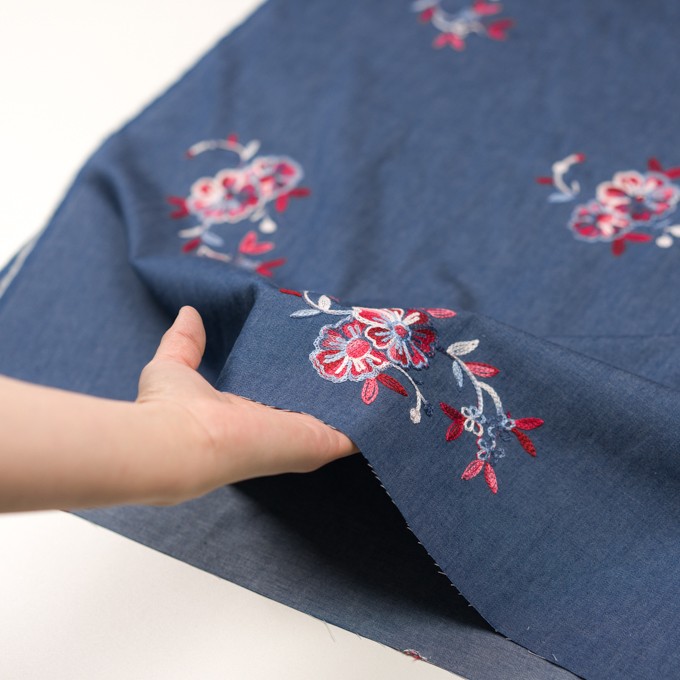コットン×フラワー(アッシュブルー)×ダンガリー刺繍 イメージ5