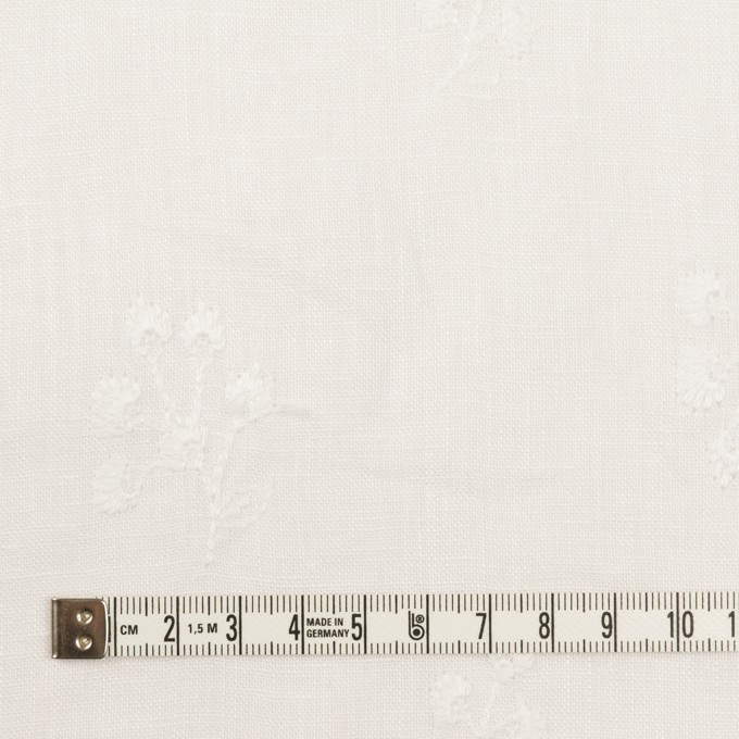 リネン×フラワー(ホワイト)×薄キャンバス刺繍 イメージ4